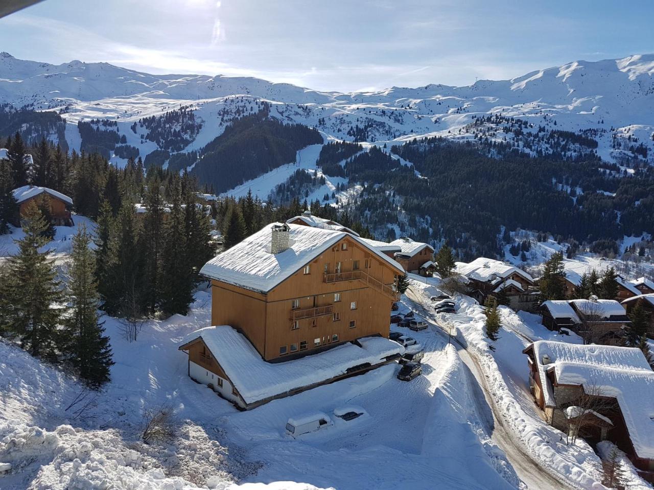 Hotel Le Chamois D'Or, Ussim Vacances Meribel Bagian luar foto