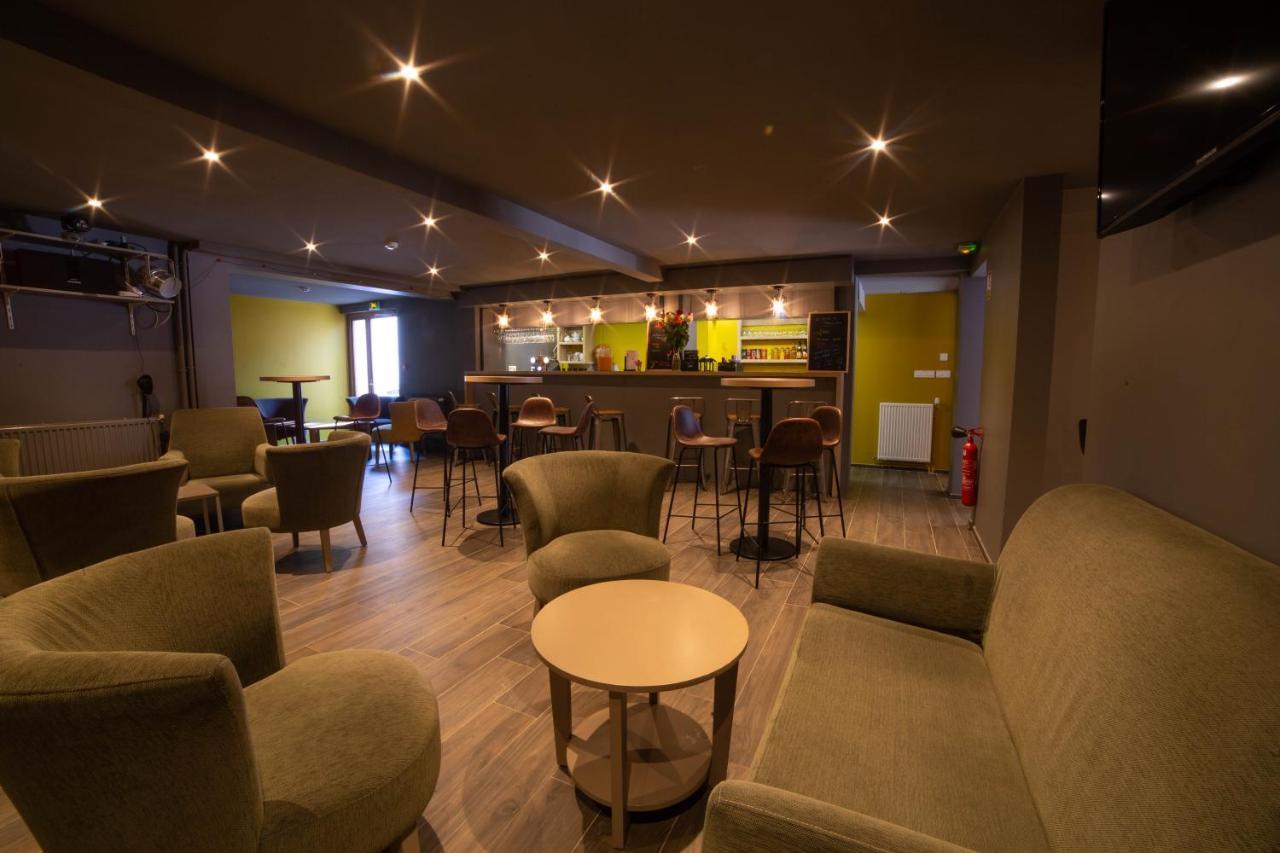 Hotel Le Chamois D'Or, Ussim Vacances Meribel Bagian luar foto